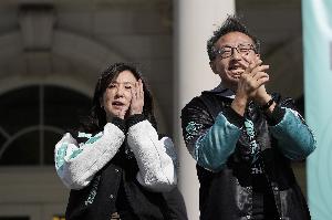 官方网-队媒：林书豪是蔡崇信妻子的远方表亲 蔡曾邀林来亚裔基金会任职