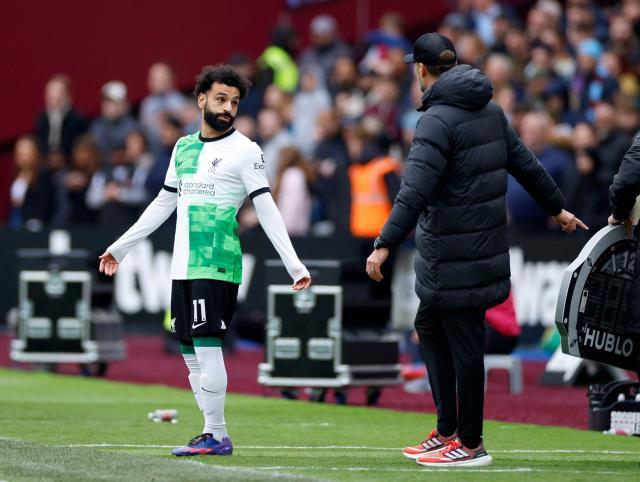 klopp salah.jpg