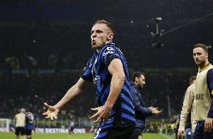 罗马诺：弗拉泰西曾无限接近登陆英超，纽卡两次接触了球员的团队