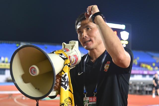 开云体育-邵佳一首秀无缘开门红 保级之路与李霄鹏难兄难弟