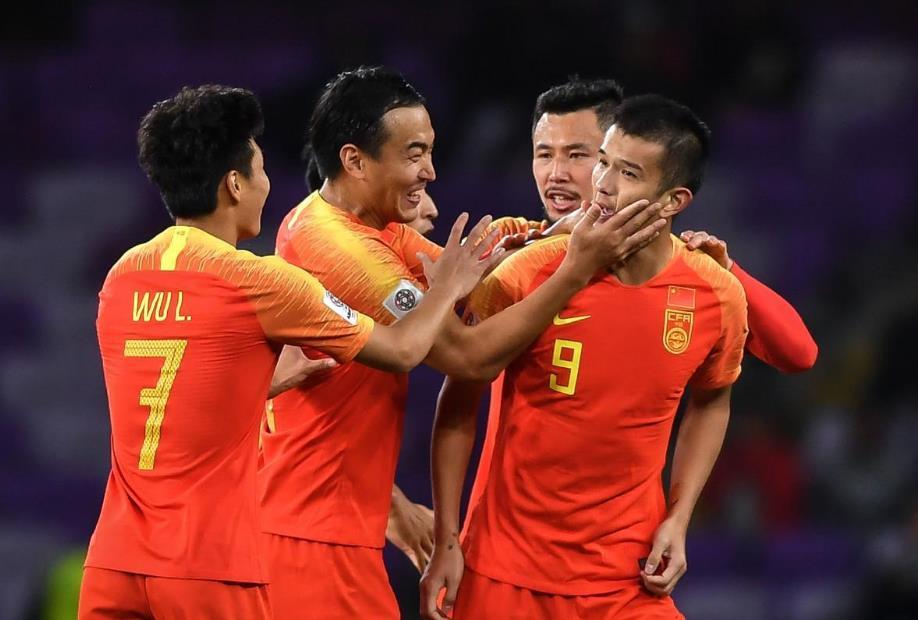 U23国足踢日本首发预测，蒯纪闻和向余望意外无缘，王钰栋领衔