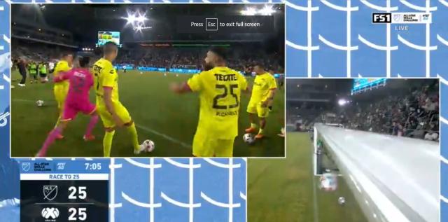 开云体育-半场射横梁？!看看足球版本的技巧·扣篮·三分大赛