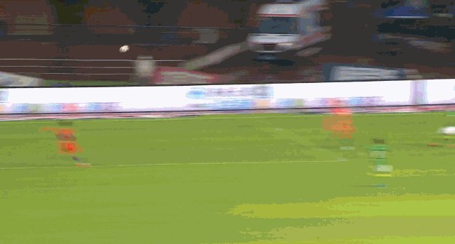 手机安全登录入口-【中超】徐新郭田雨破门费莱尼双响 泰山4比2深足