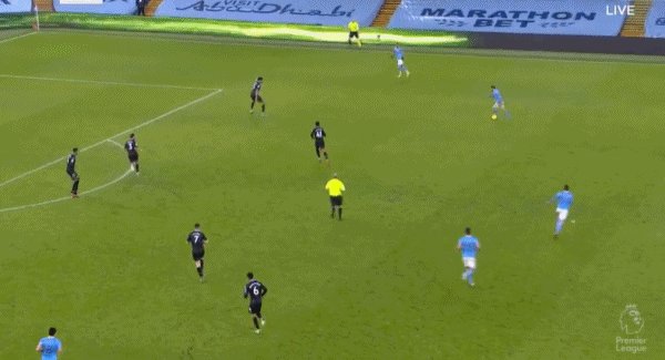 官方网-【英超】B席破门京多安点射 曼城2比0维拉